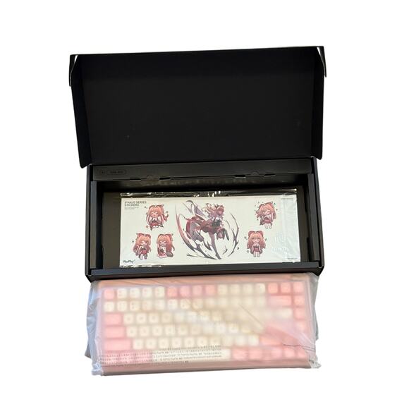 NuPhy Halo75 V2 QMK/VIA Wireless Mechanical Keyboard in Sakura Fizz LEMON Switch - Picture 4 of 7